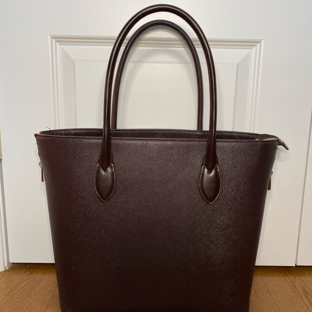 Purse - Picture 2 of 4